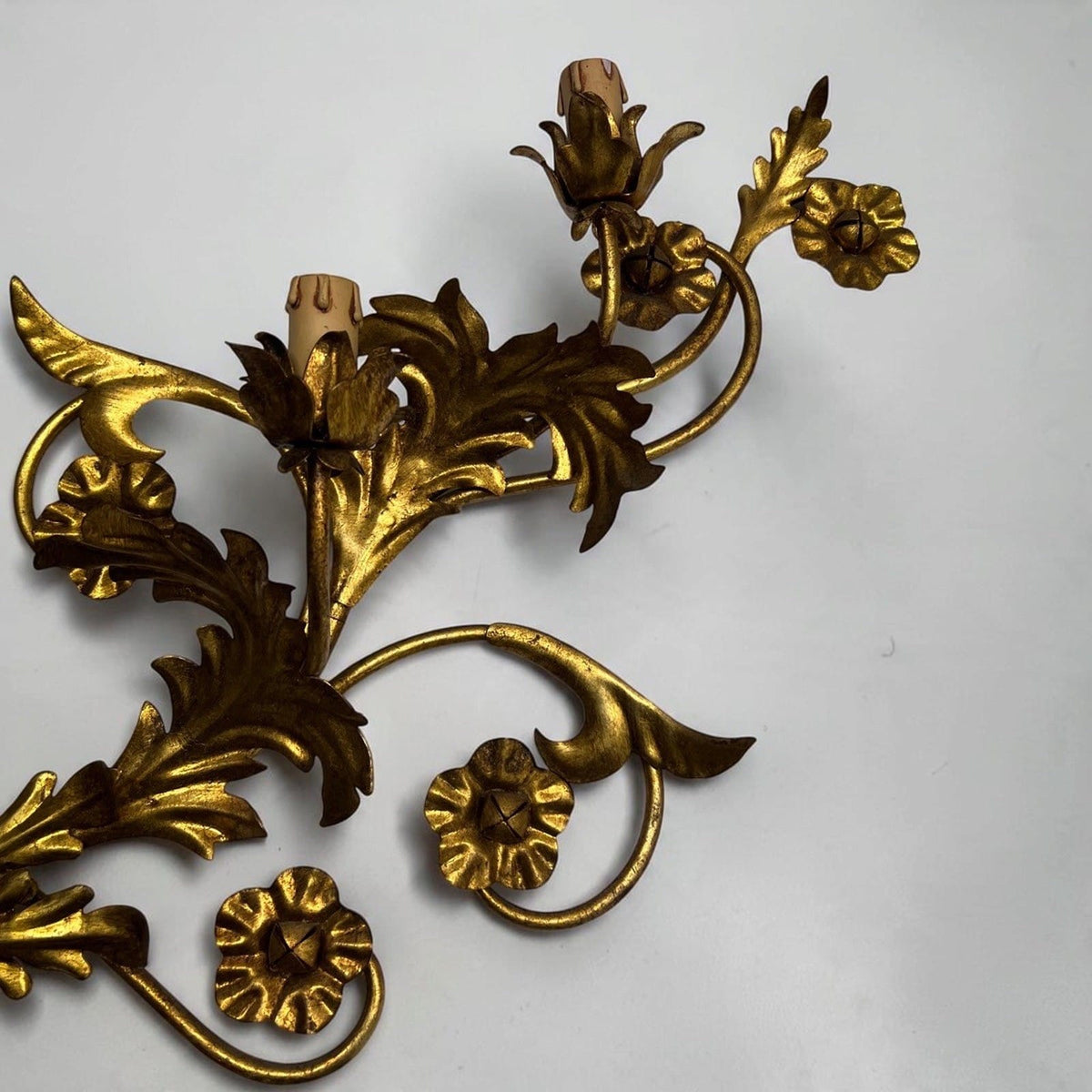 Applique dorato foglie d'acanto a 5 bracci luci Lampada da parete stile antico Categoria  Lampade Appliques