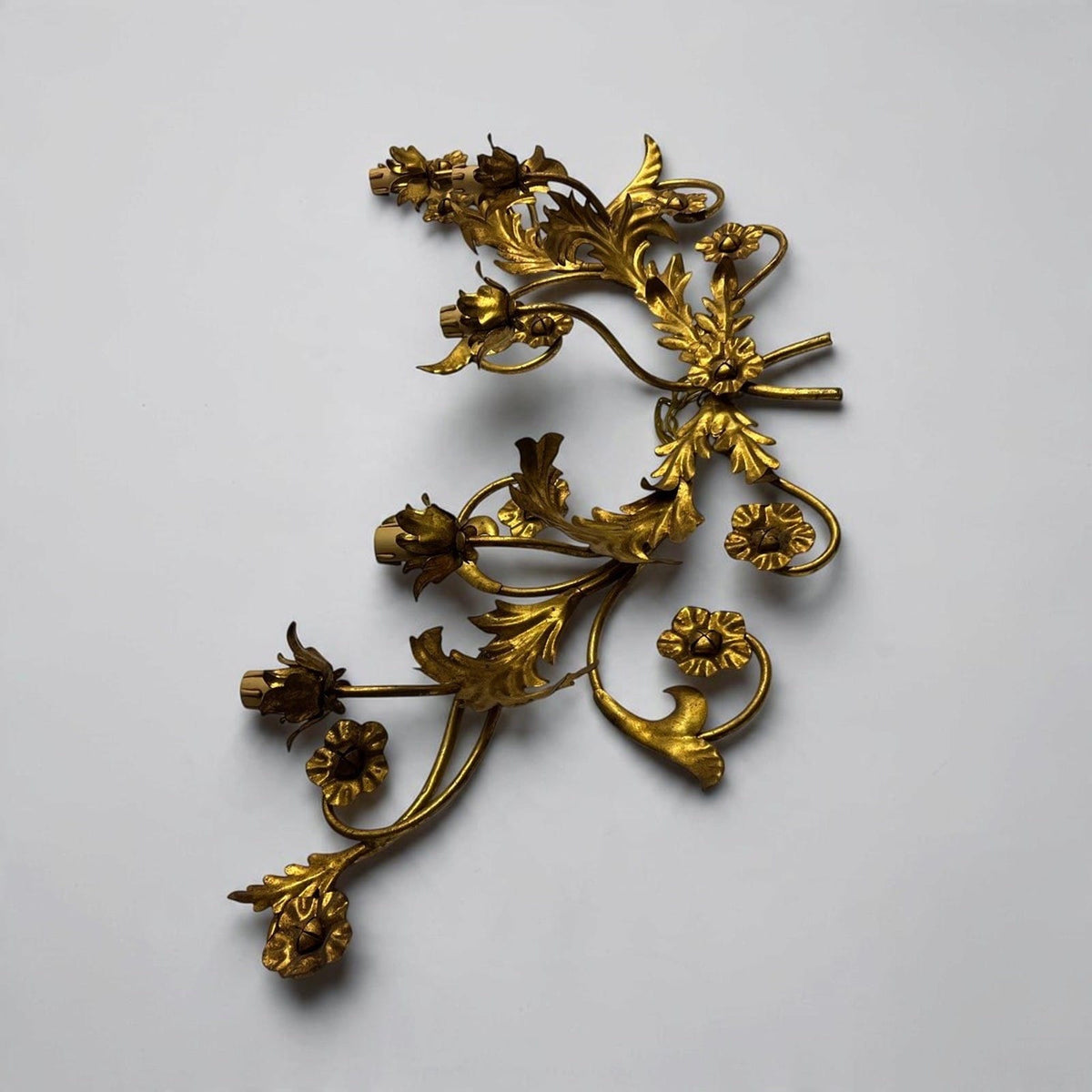 Applique dorato foglie d'acanto a 5 bracci luci Lampada da parete stile antico Categoria  Lampade Appliques