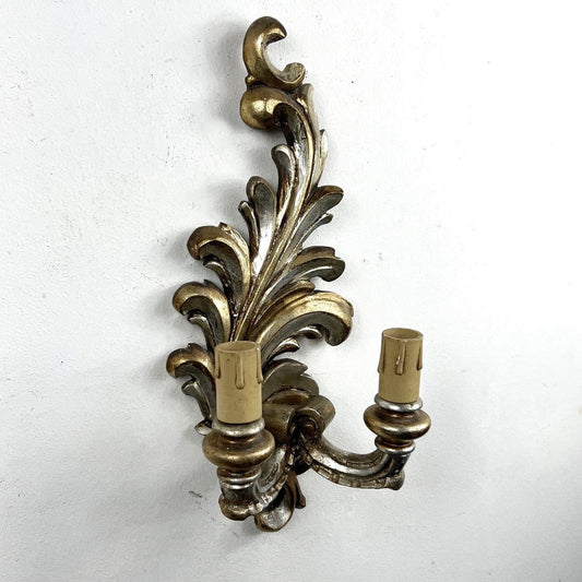 Applique stile 800 antico in legno oro argento lampada da parete a due luci Categoria  Lampade Appliques