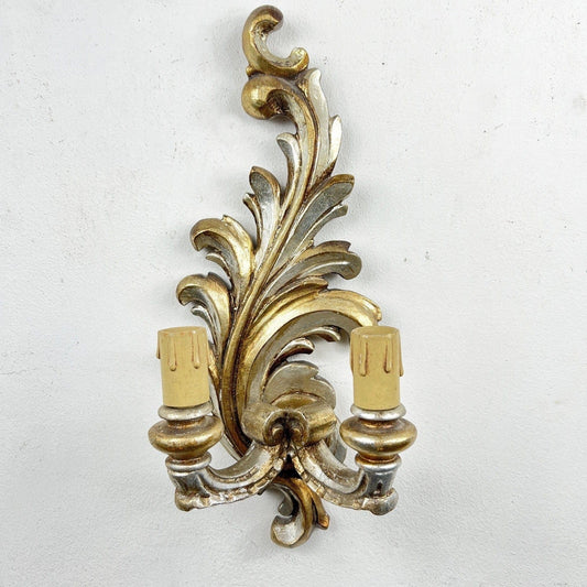 Applique stile 800 antico in legno oro argento lampada da parete a due luci Categoria  Lampade Appliques