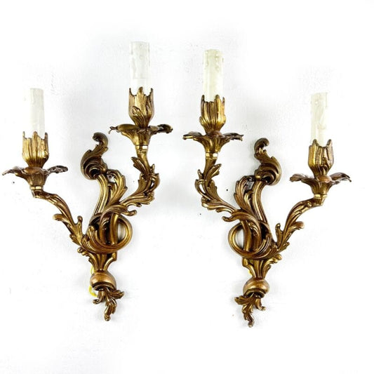 Applique vintage in ottone bronzo a due fiamme luci Lampade antiche da parete X Categoria  Lampade Appliques