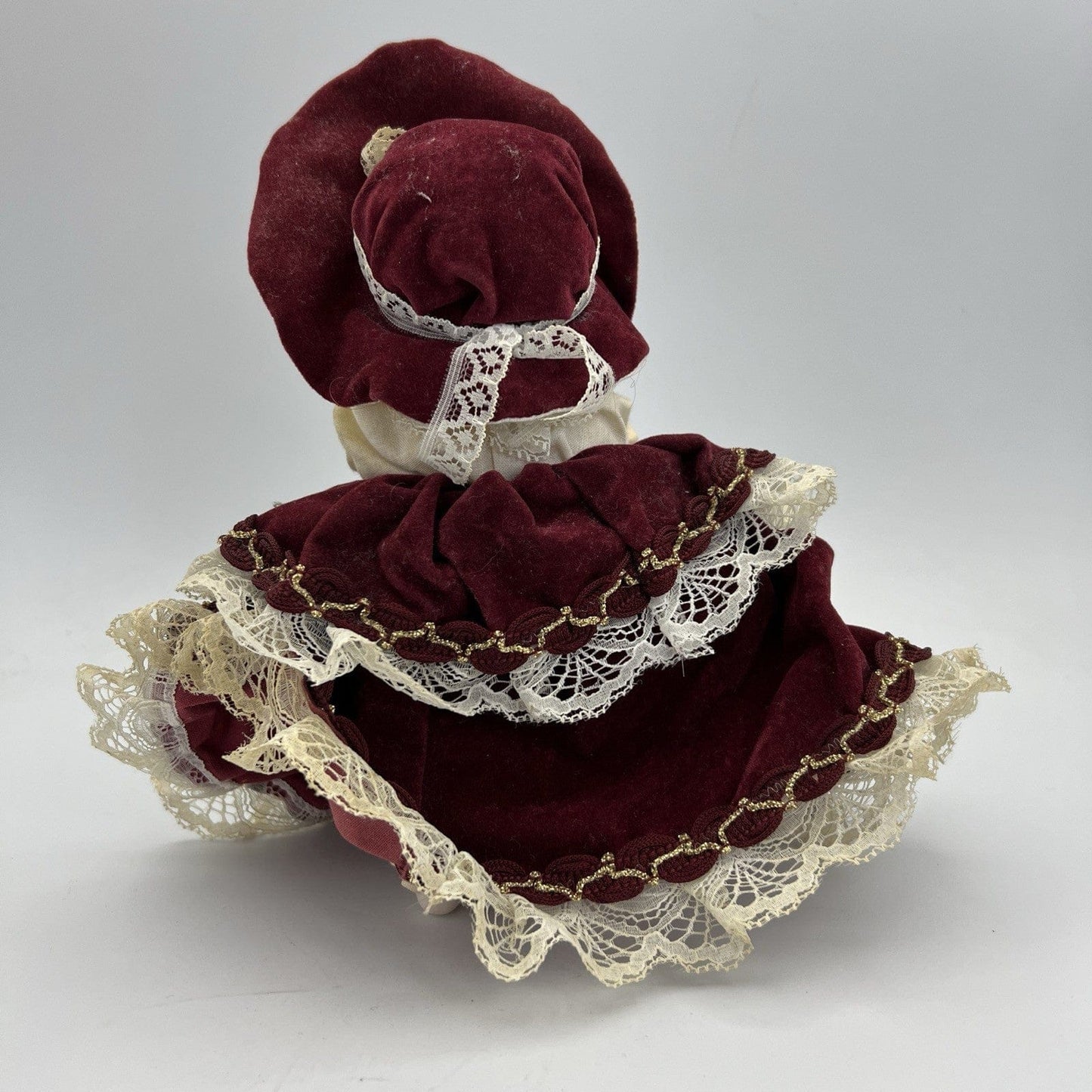 Bambola di Porcellana da collezione stile Antica Vintage anni 70 Categoria  Altro