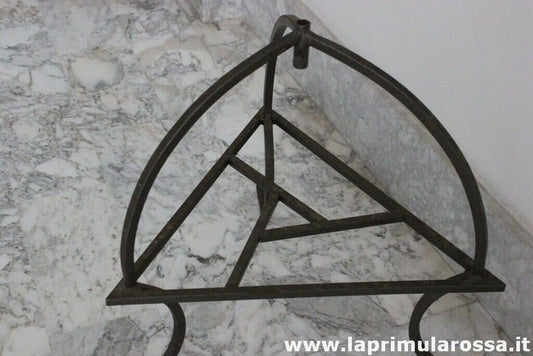 BASE IN FERRO VINTAGE PER MANICHINO - SUPPORTO  X LUME - FIORIERA SHABBY PENSILE Categoria  Vintage
