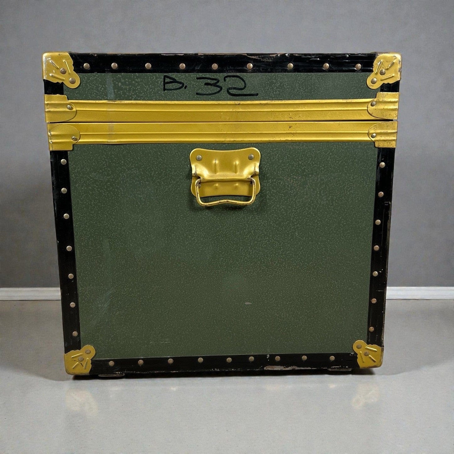 Baule antico in legno da viaggio Forziere Cassapanca 900 vintage Cassa verde Categoria  Casse & Bauli