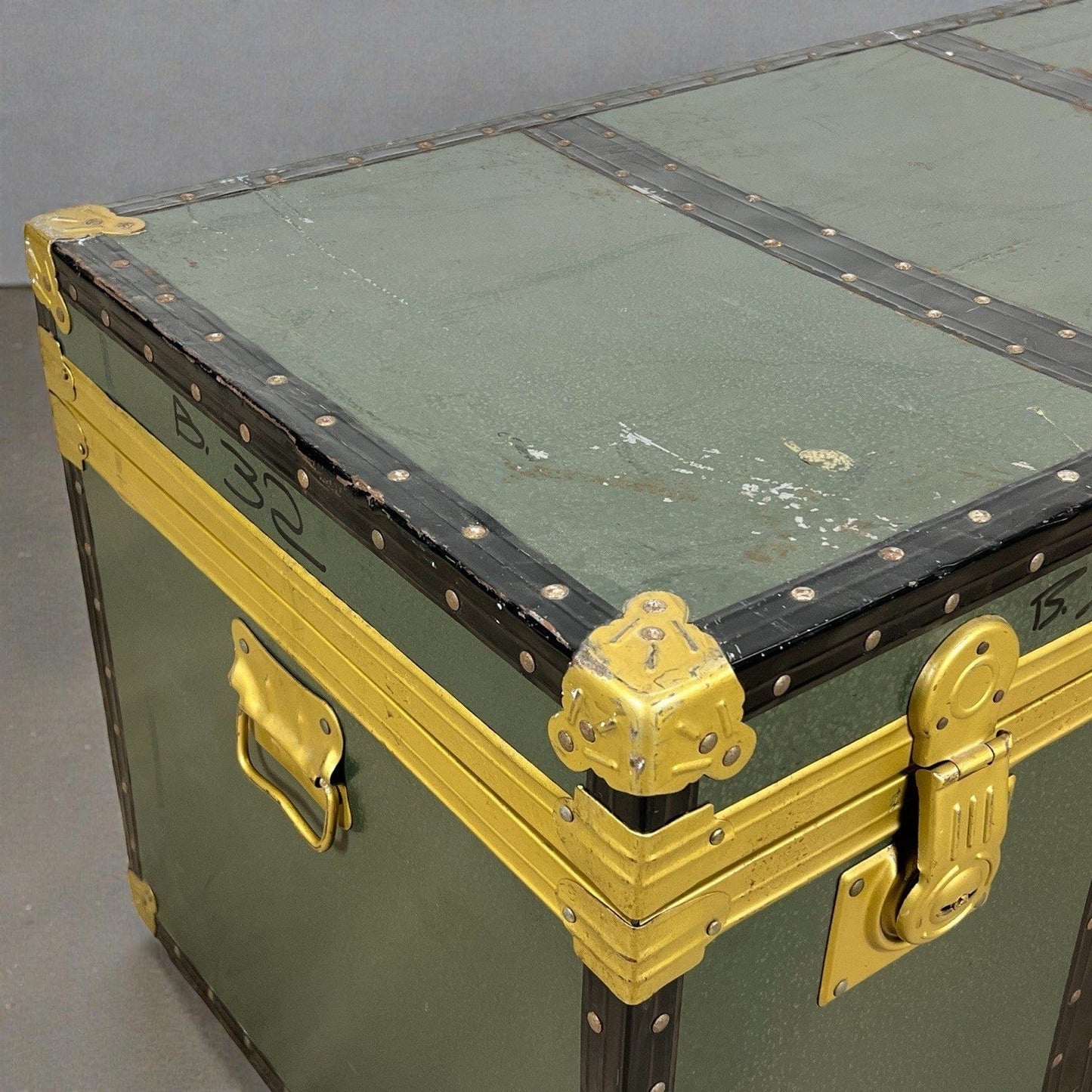 Baule antico in legno da viaggio Forziere Cassapanca 900 vintage Cassa verde Categoria  Casse & Bauli