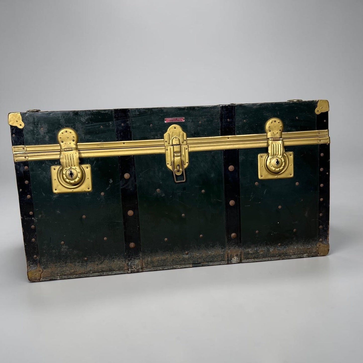 Baule antico in legno da viaggio Forziere Cassapanca 900 vintage Cassa verde '50 Categoria  Casse & Bauli