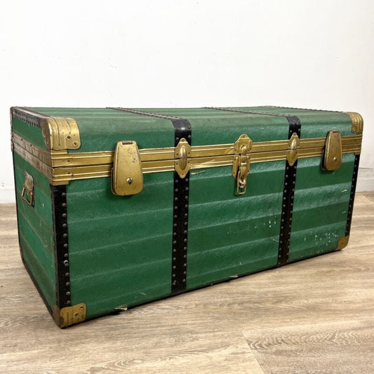Baule antico in legno da viaggio Forziere Cassapanca Cassa 900 verde anni 50 Categoria  Casse & Bauli