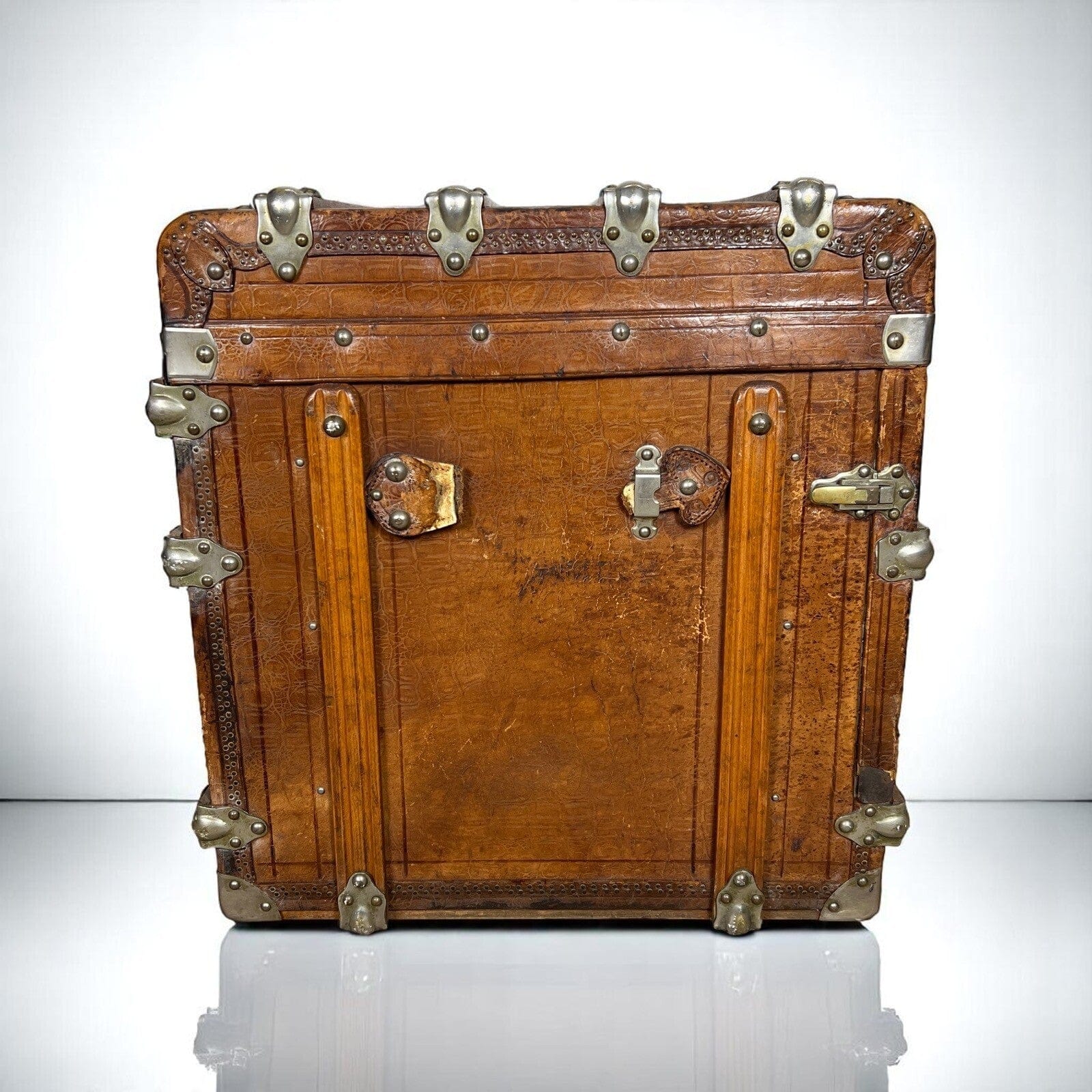 Baule antico in legno da viaggio in pelle con cassetti Cassa d'epoca  800 Arredo Categoria  Casse & Bauli