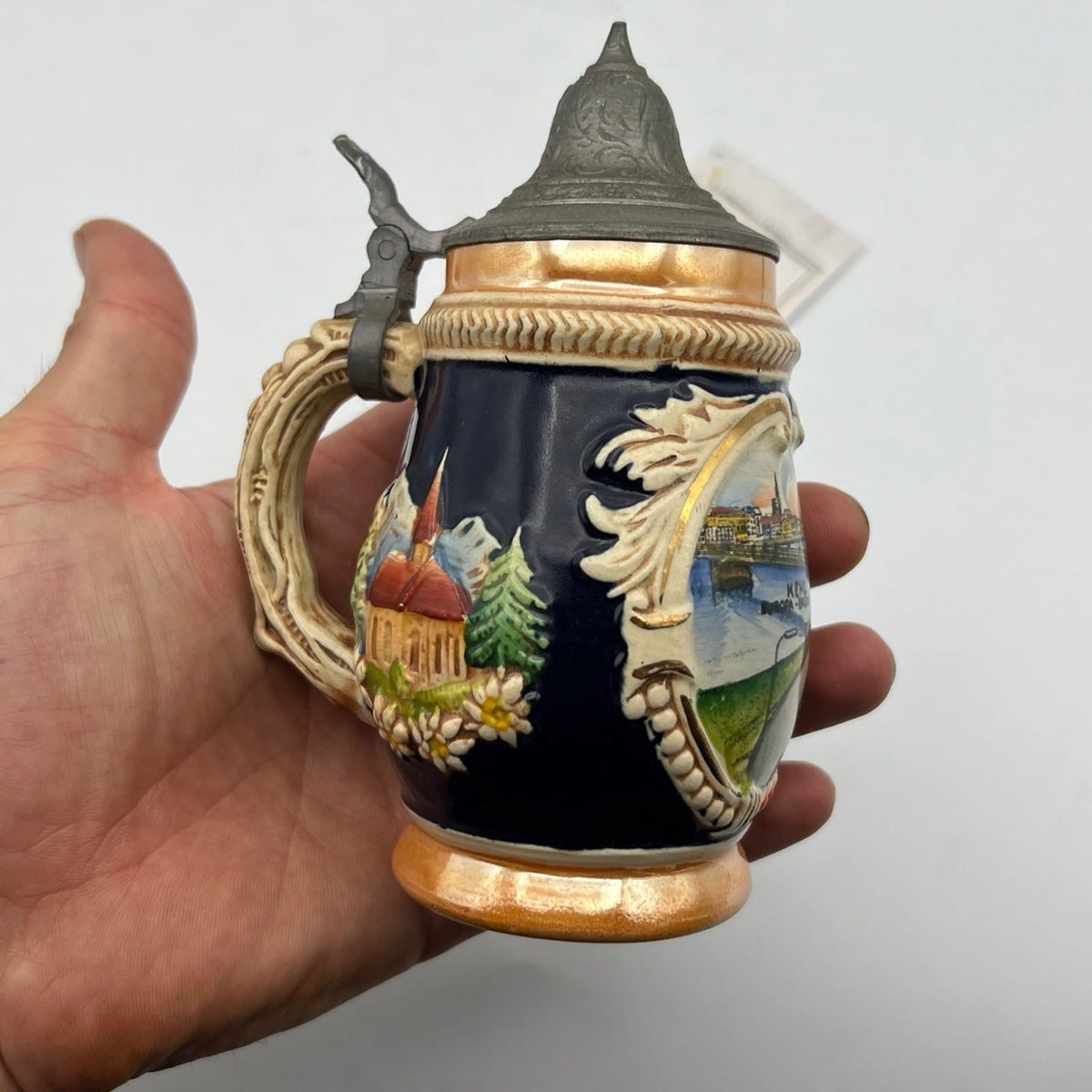 Boccale da birra in ceramica con coperchio tedesco vintage citta Strasburgo Kel Categoria  Boccali