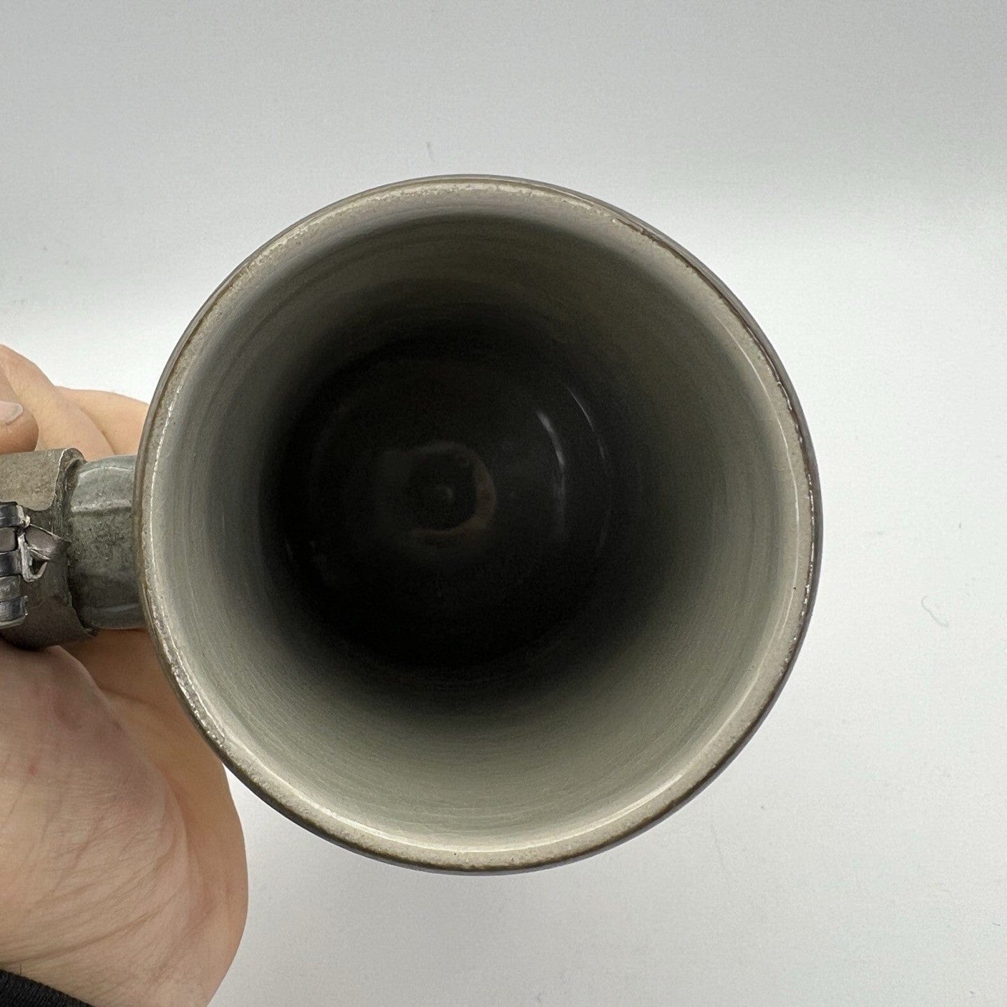 Boccale da birra in ceramica tedesco vintage con coperchio in peltro Dusseldorf Categoria  Boccali