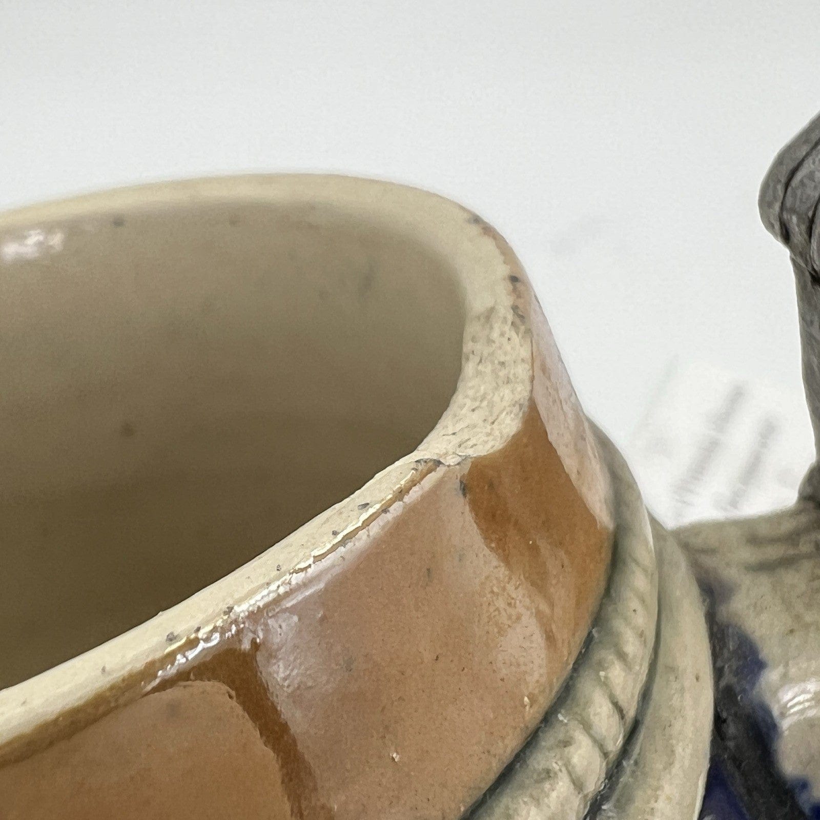 Boccale da birra in ceramica tedesco vintage con coperchio peltro Roccaraso Categoria  Boccali