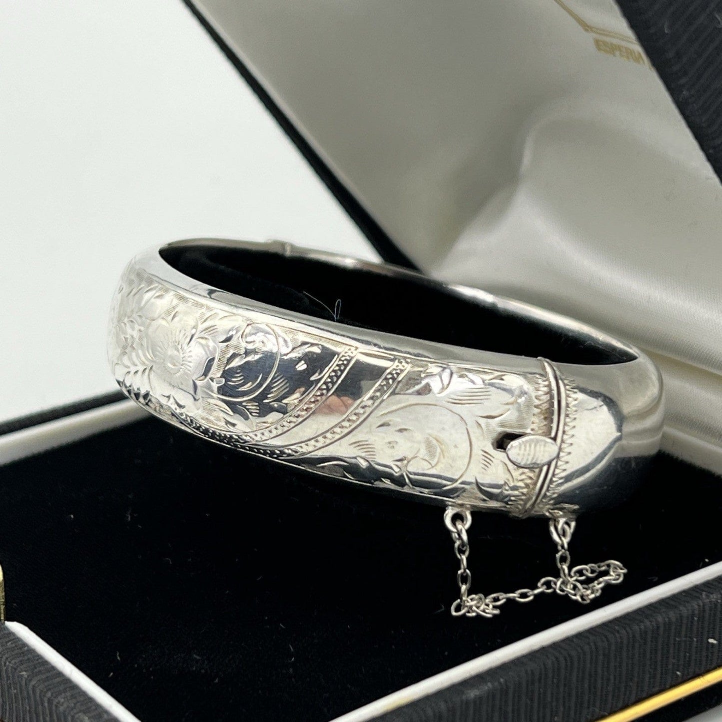 Bracciale da donna in Argento 925 braccialetto ridigo a fascia polsiera anni 60 Categoria  Bigiotteria & Accessori