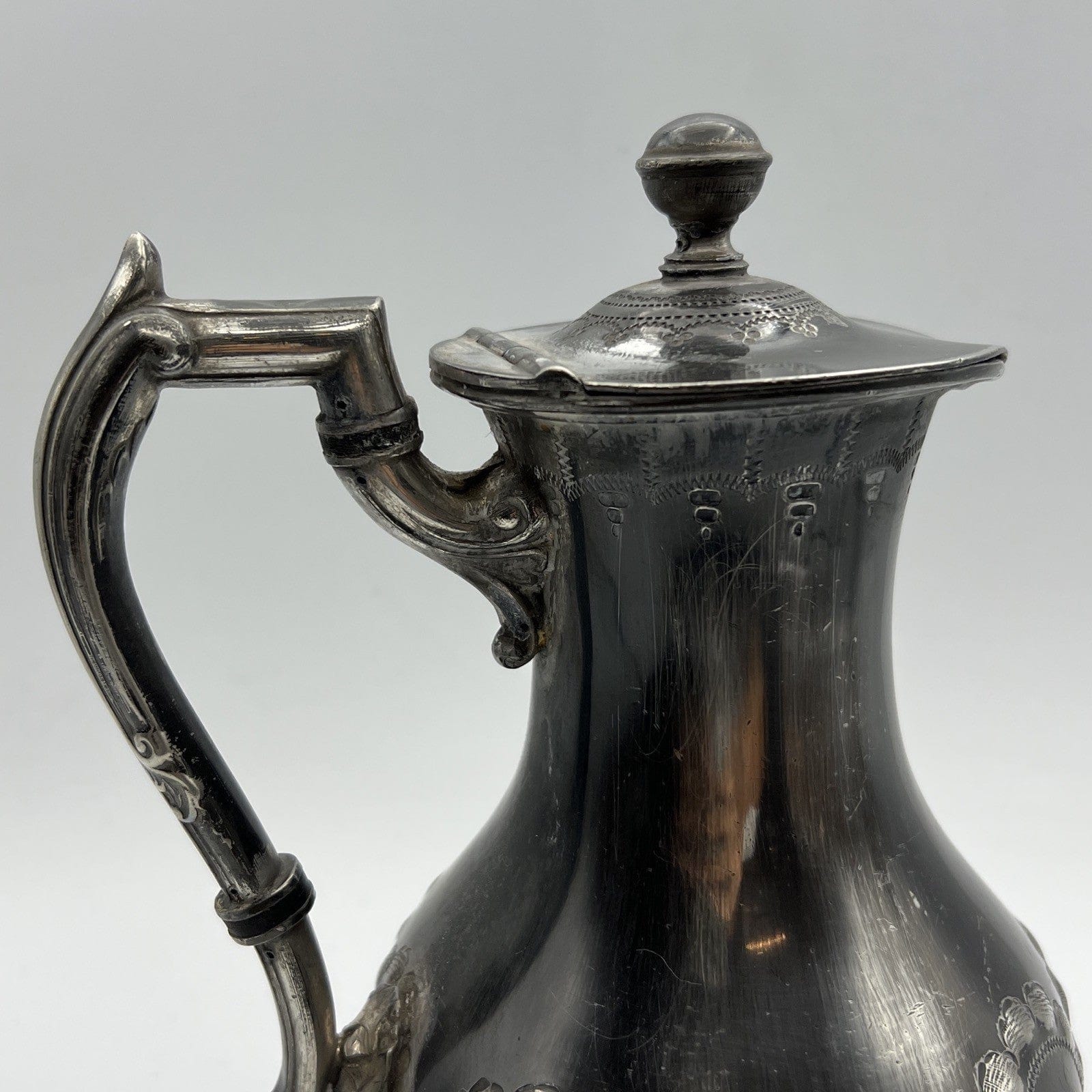 Brocca caraffa antica in argento sheffield silver plated Versatoio d'epoca 800 Categoria  Brocche