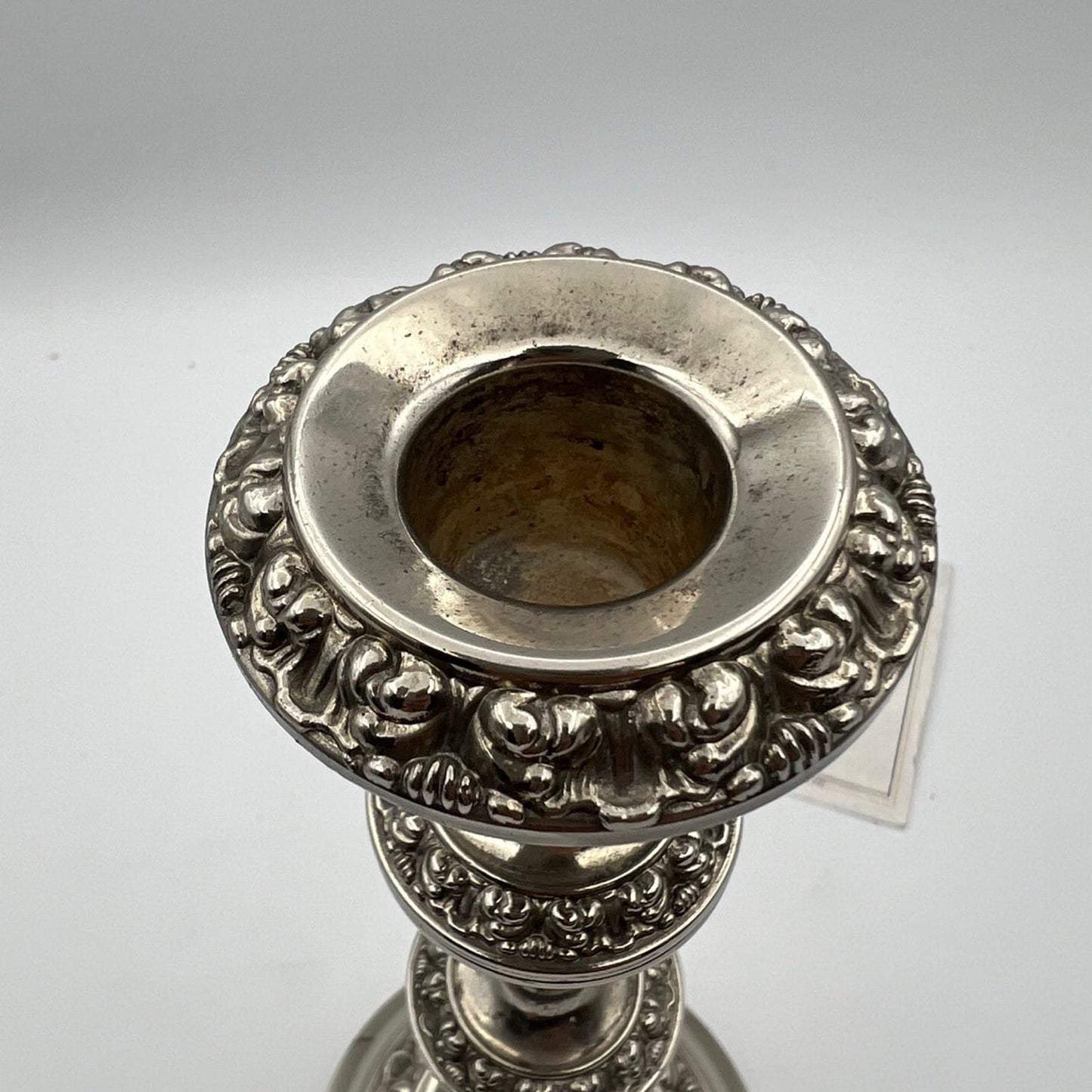 Candelabro antico in argento silver plated candeliere portacandela monofiamma Categoria  Sheffield & Argento