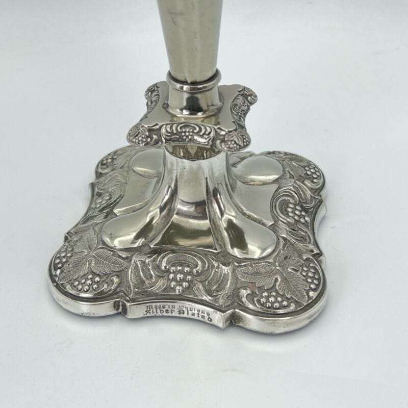 Candelabro antico in argento silver plated candeliere portacandela rocaille Categoria  Sheffield & Argento