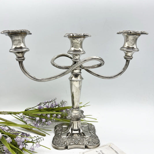 Candelabro antico in argento silver plated candeliere portacandela Sheffield Categoria  Sheffield & Argento