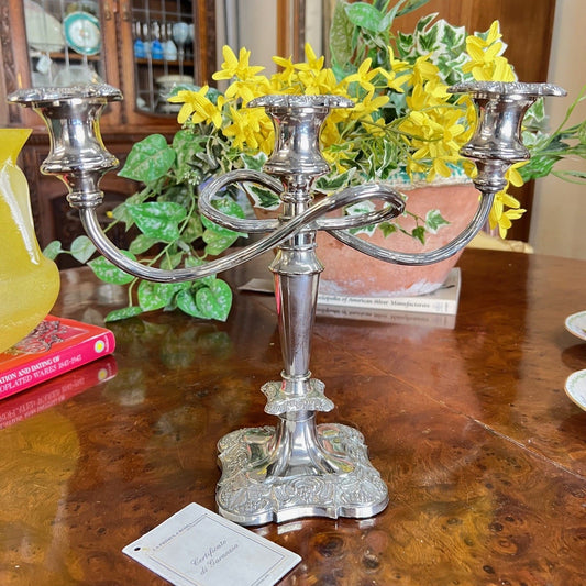Candelabro antico in argento silver plated candeliere portacandela Sheffield Categoria  Sheffield & Argento