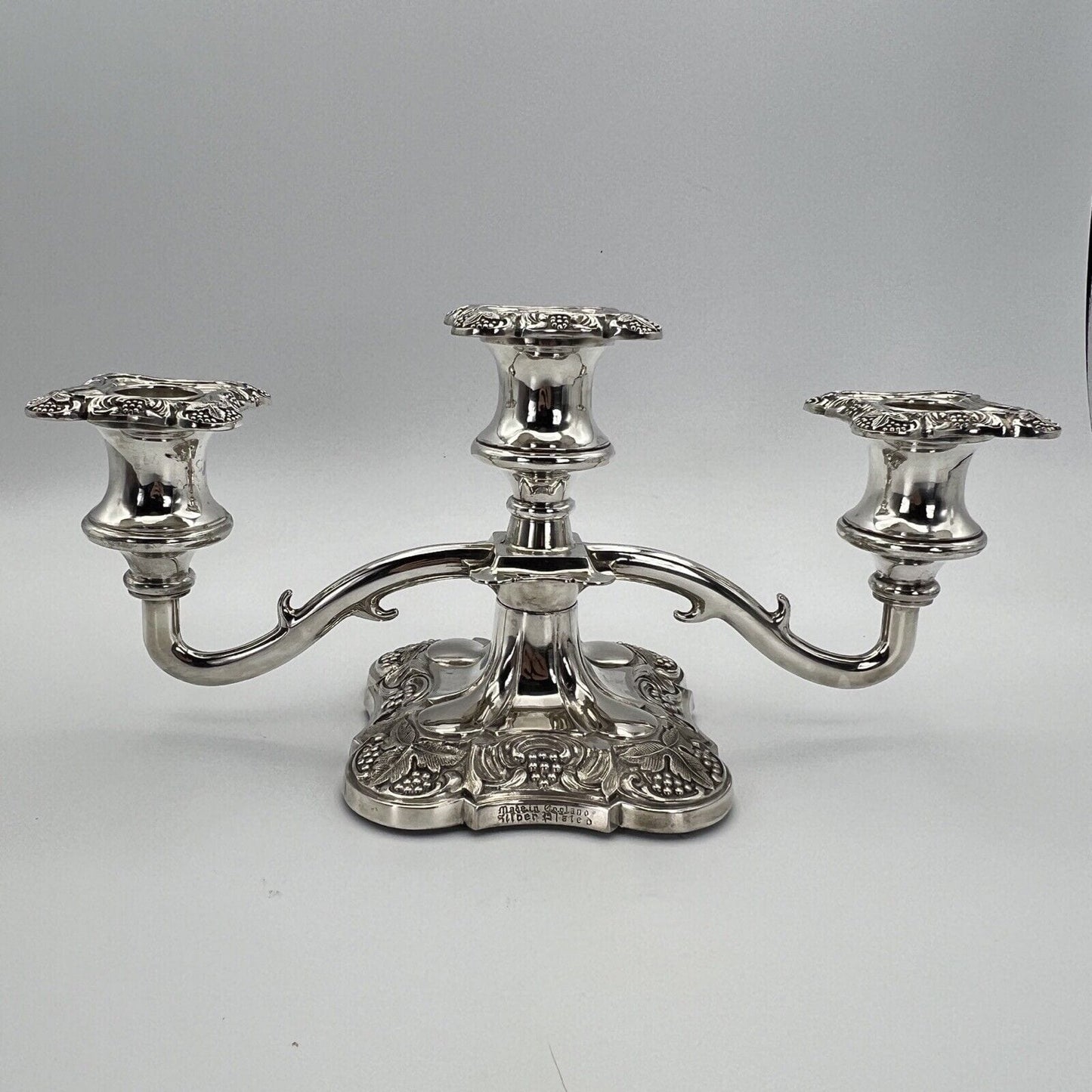 Candelabro antico in argento silver plated candeliere portacandela Sheffield Categoria  Sheffield & Argento