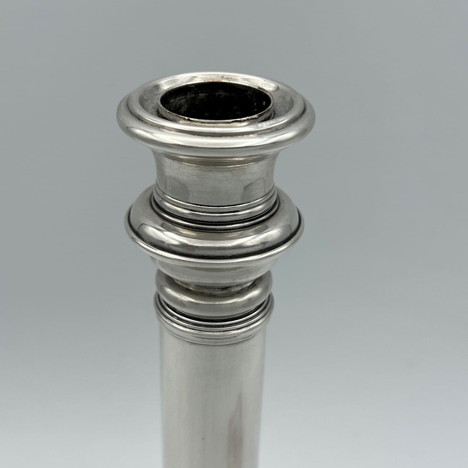 Candelabro antico in argento silver plated candeliere portacandela telescopico Categoria  Sheffield & Argento