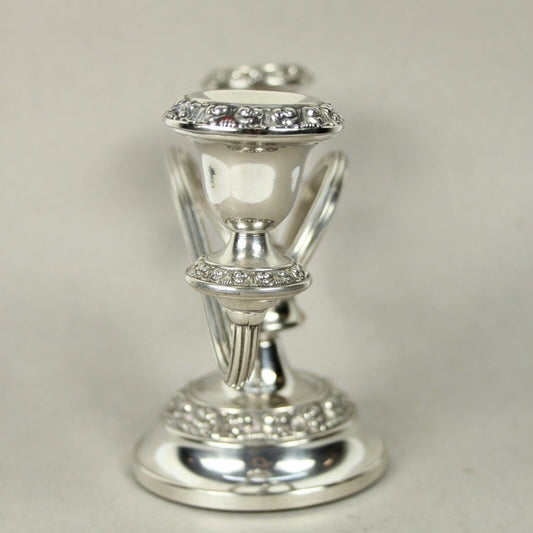 Candelabro antico in argento silver plated candeliere portacandele a 2 fiamme Categoria  Sheffield & Argento