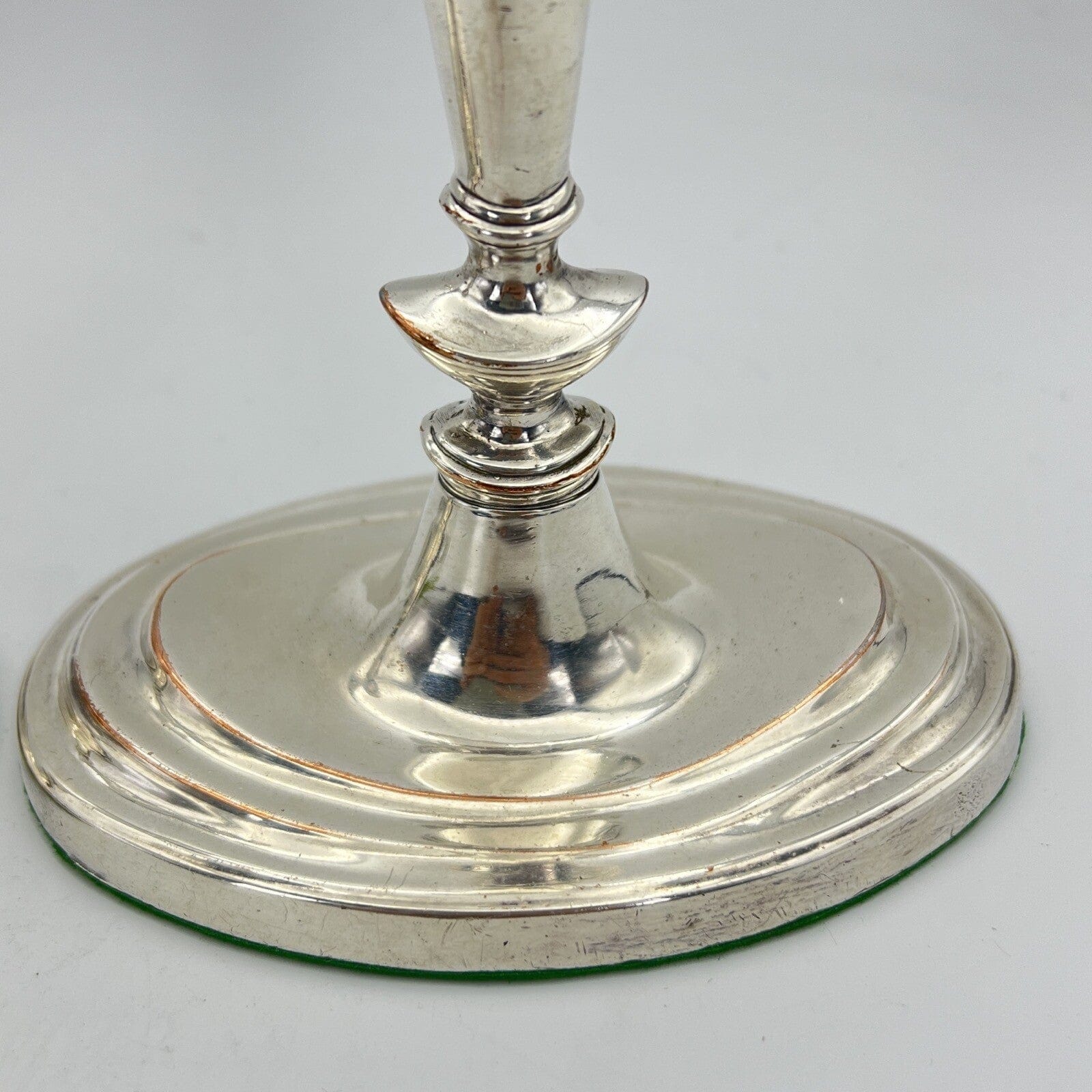 Candelabro antico in argento Silver Plated Coppia candelieri portacandela Categoria  Sheffield & Argento