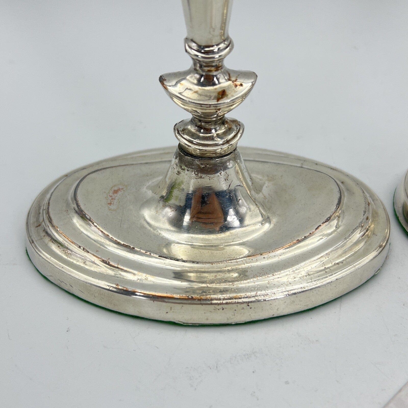Candelabro antico in argento Silver Plated Coppia candelieri portacandela Categoria  Sheffield & Argento