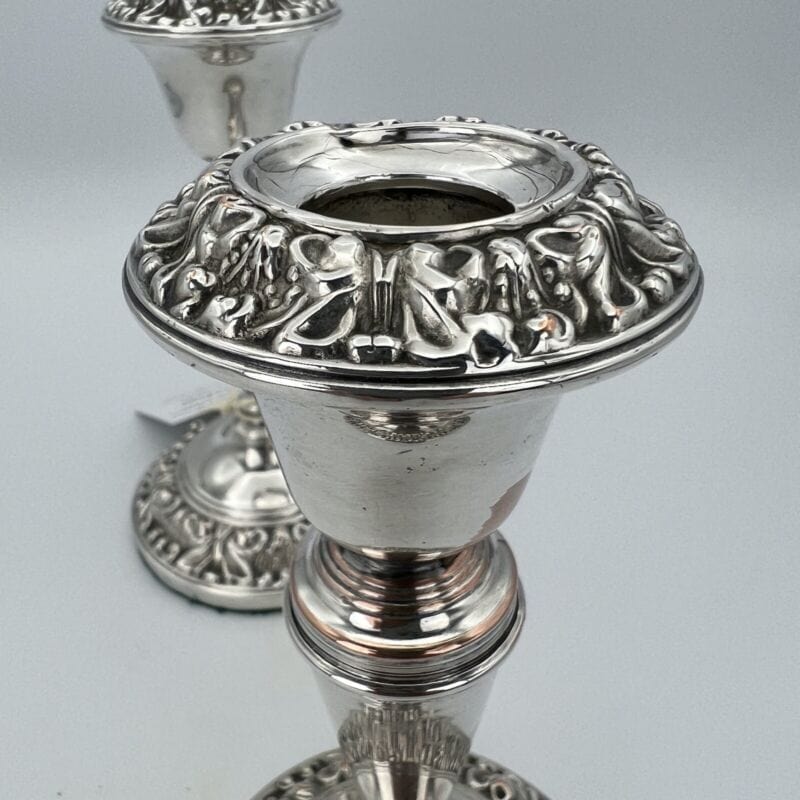 Candelieri Candelabro antico in argento silver plated portacandela epoca 800 Categoria  Sheffield & Argento