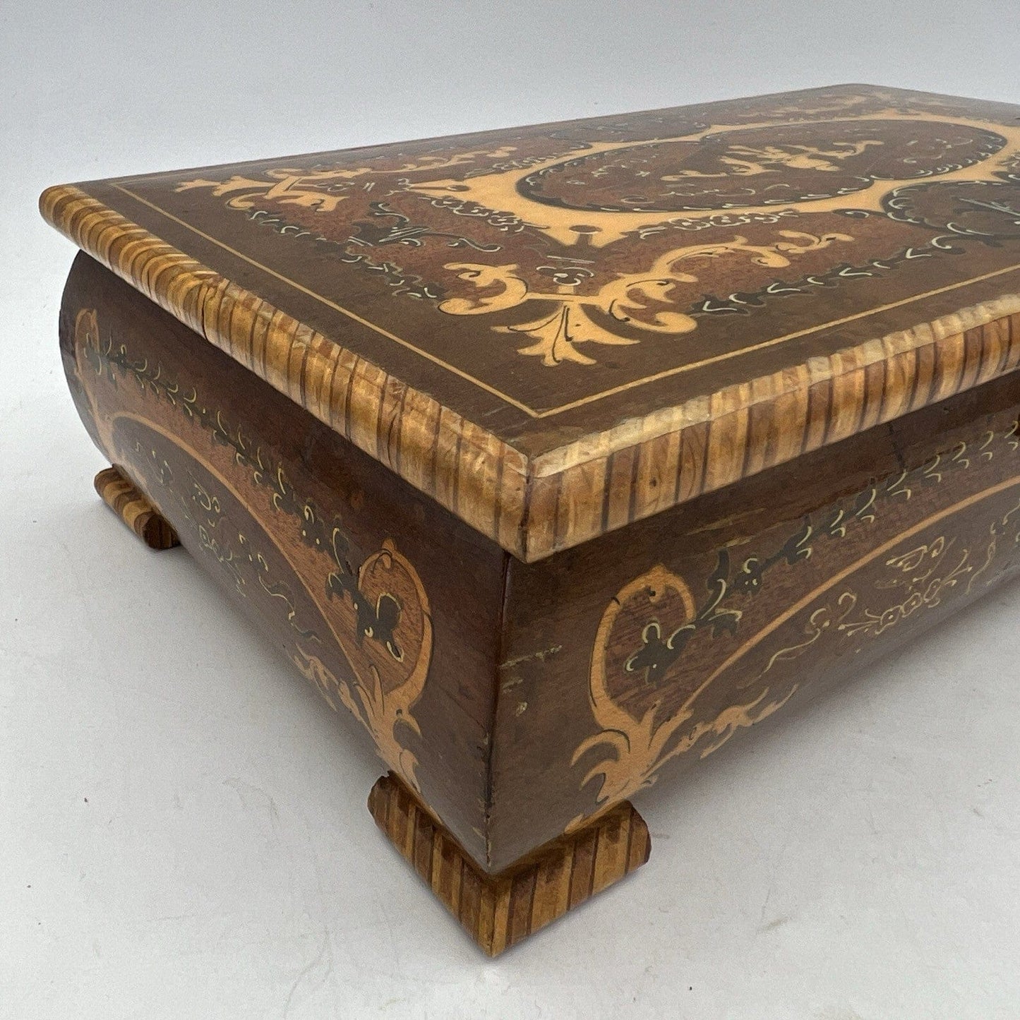 Carillon con Ballerina antica in legno portagioie cofanetto Melodia  Romantica Categoria  Carillon