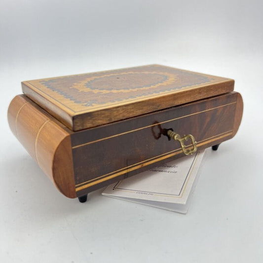 Carillon vintage antico in legno scatola portagioie cofanetto Close To You Categoria  Carillon