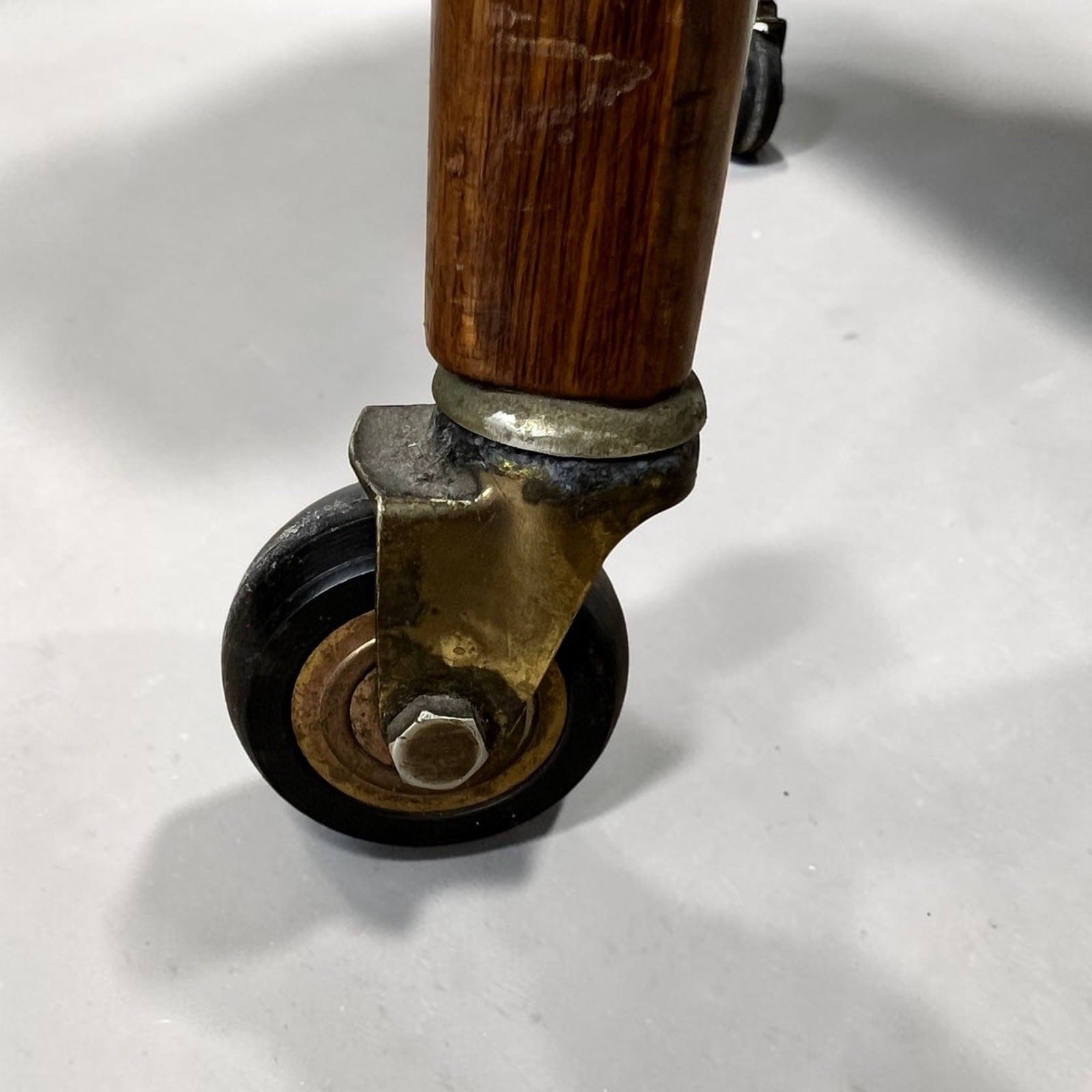 Carrello Bar Antico in Legno Portavivande di design anni 50 Tavolino Mid Century Categoria  Carrelli