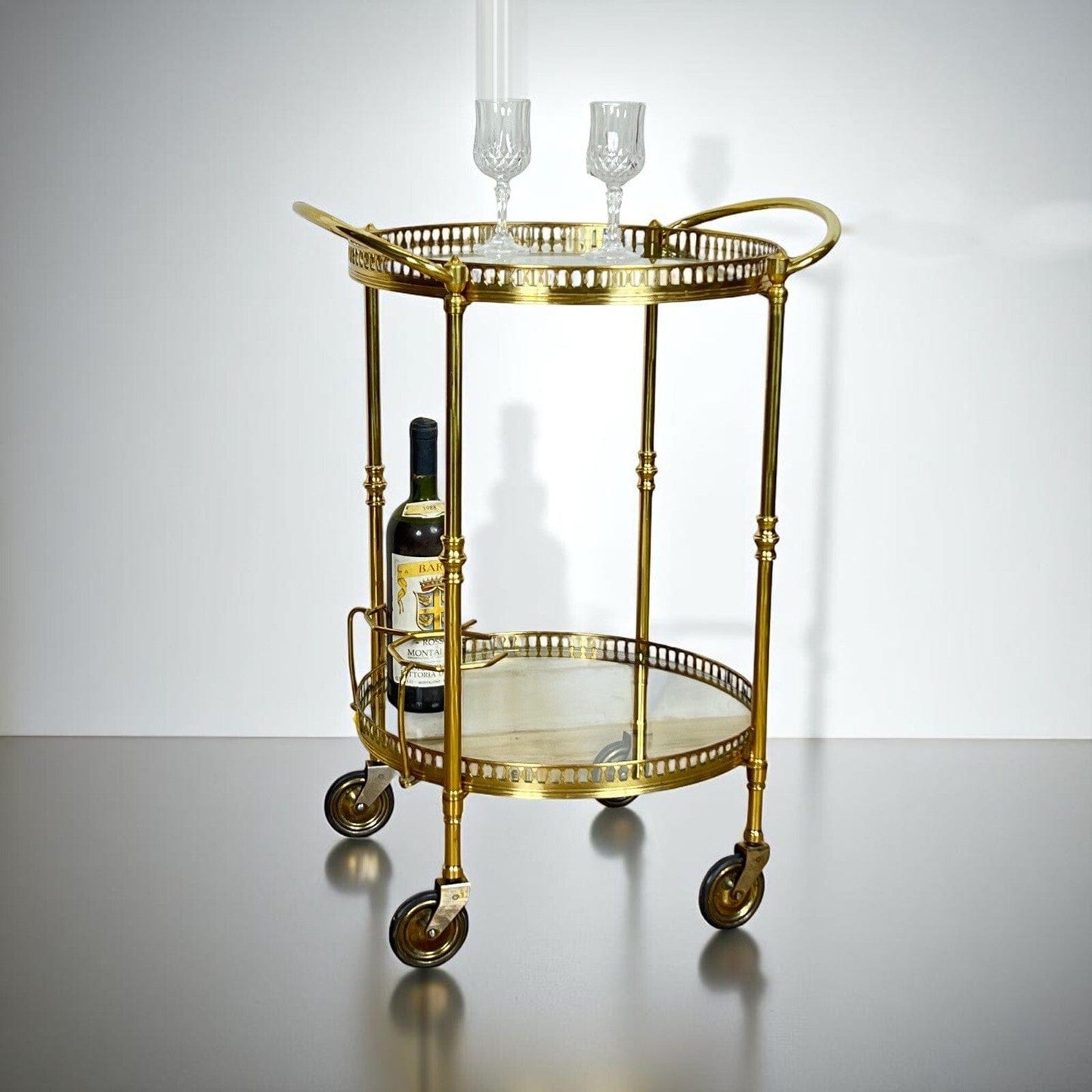 Carrello bar antico in ottone cromato portavivande rotondo vintage anni 40 50 Categoria  Carrelli