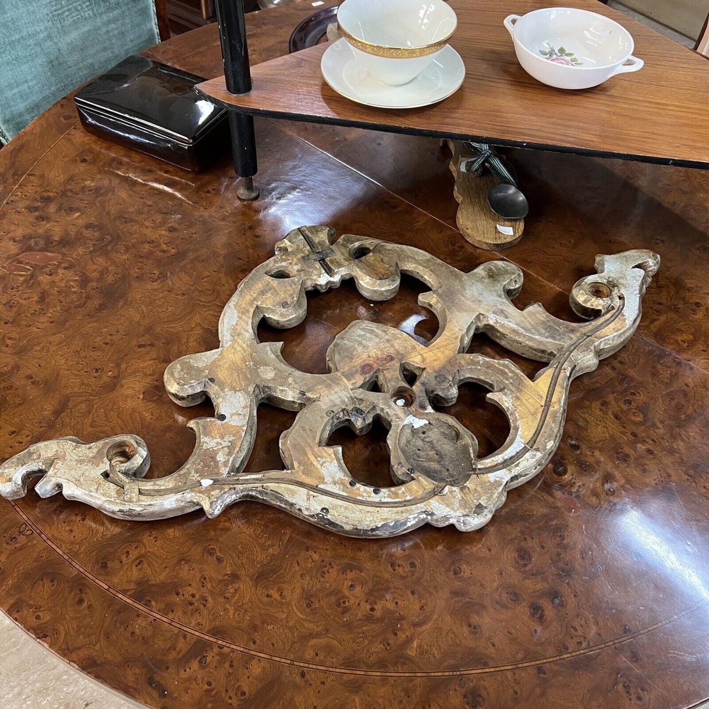 Cimasa antica in legno fregio sovraporta sopra porta intaglio barocco argento Categoria  Cimase Fregi Intagli