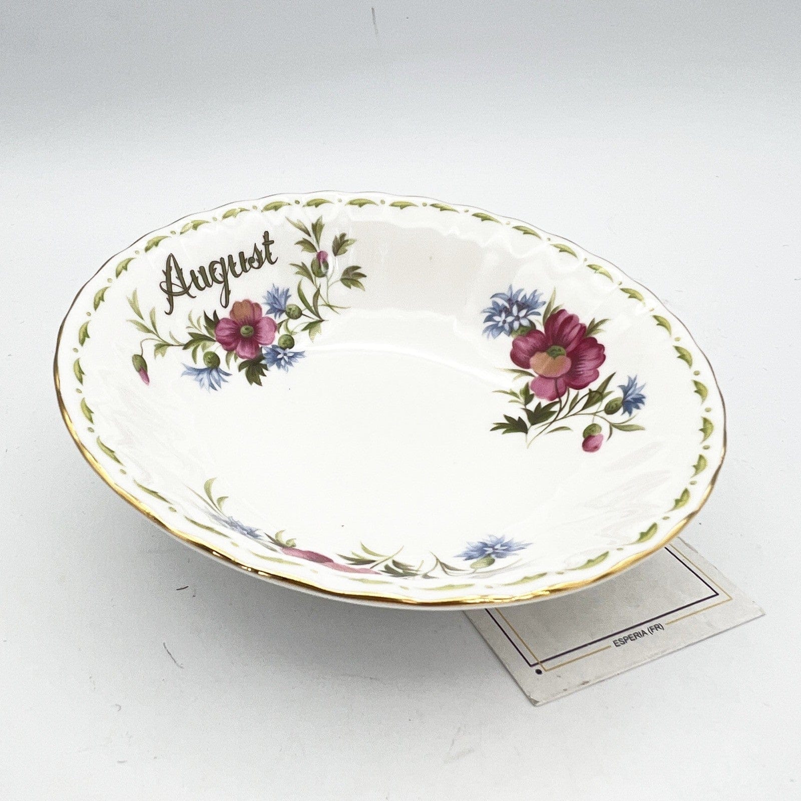 Ciotola ciotolina Coppetta in porcellana Royal Albert con mese AGOSTO 1970 900 Categoria  Centrotavola e Ciotole