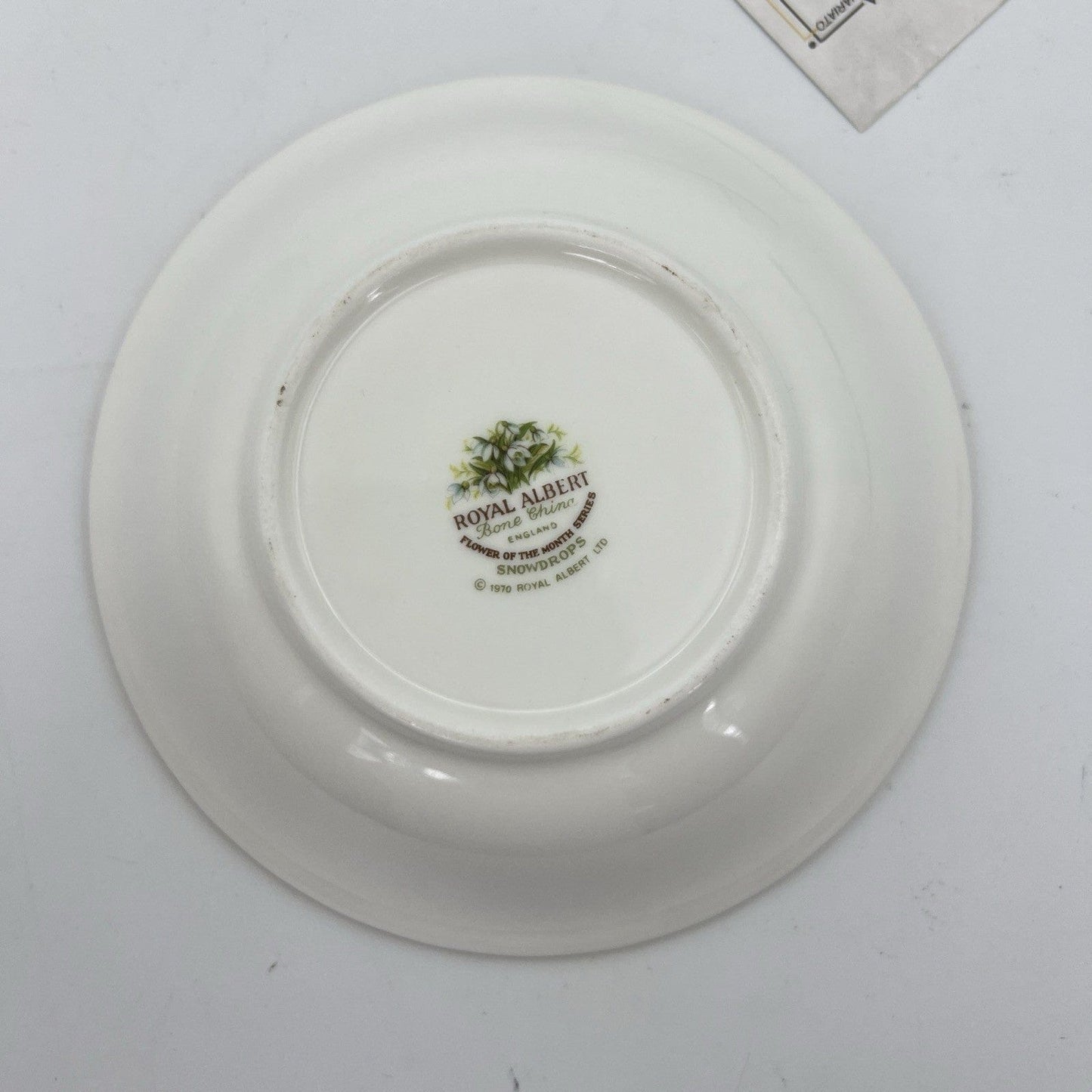 Ciotola ciotolina Coppetta in porcellana Royal Albert con mese GENNAIO '900 1970 Categoria  Servizio tazze - Tazze