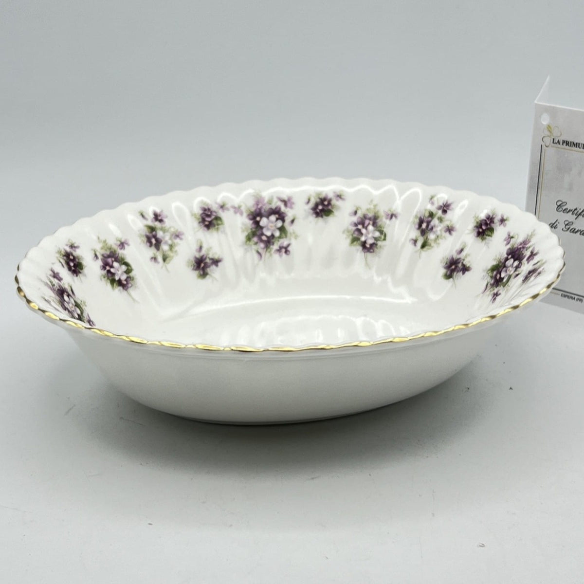 Ciotola Ovale da portata  in porcellana Royal Albert Sweet Violets Violette Categoria  Piatti Vassoio