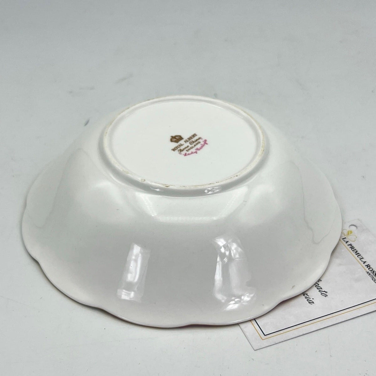 Ciotola scodella in porcellana inglese Royal Albert Lady Carlyle 1944 Coppetta Categoria  Centrotavola e Ciotole
