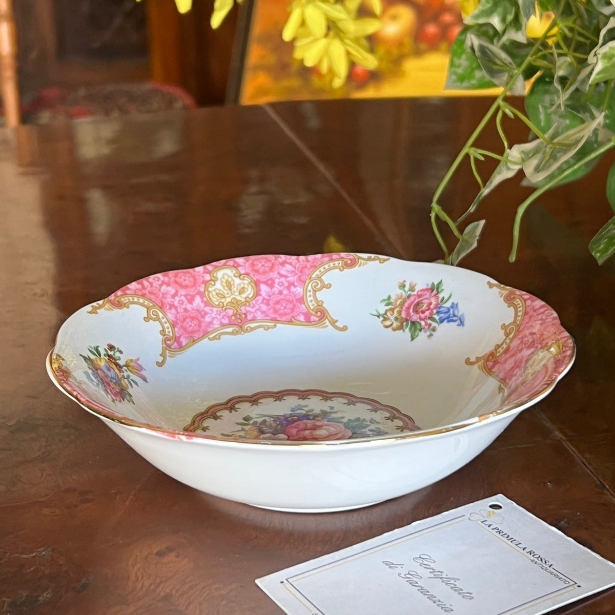 Ciotola scodella in porcellana inglese Royal Albert Lady Carlyle 1944 Coppetta Categoria  Centrotavola e Ciotole