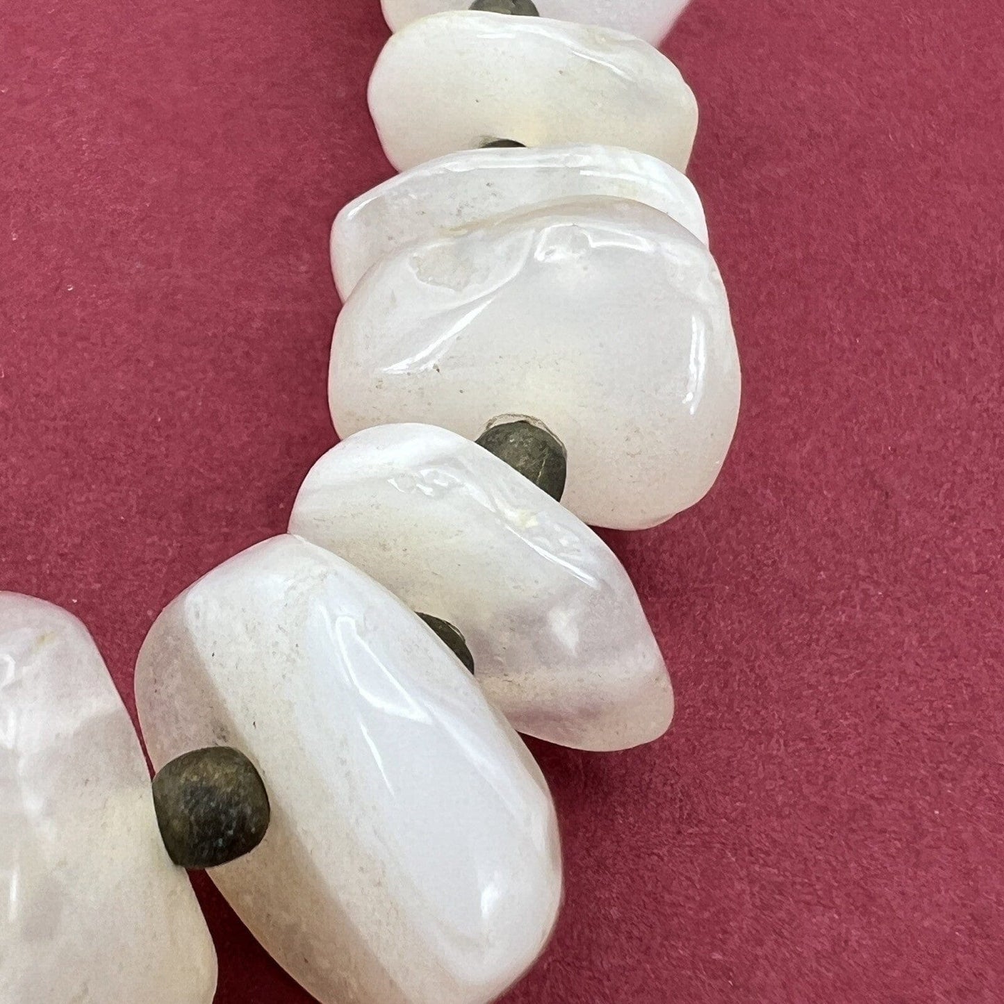 Collana da per donna in Pietre Quarzo bianco Girocollo Inglese Vintage anni '70 Categoria  Bigiotteria & Accessori