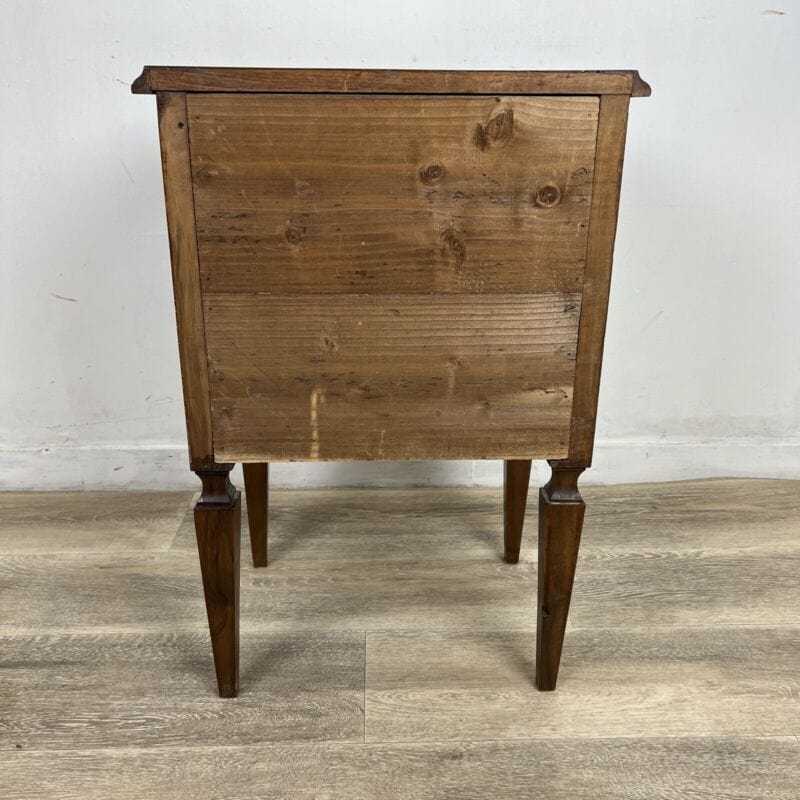 Comodino antico in legno mobiletto intarsiato tavolino stile Luigi XVI epoca 900 Categoria  Comodini