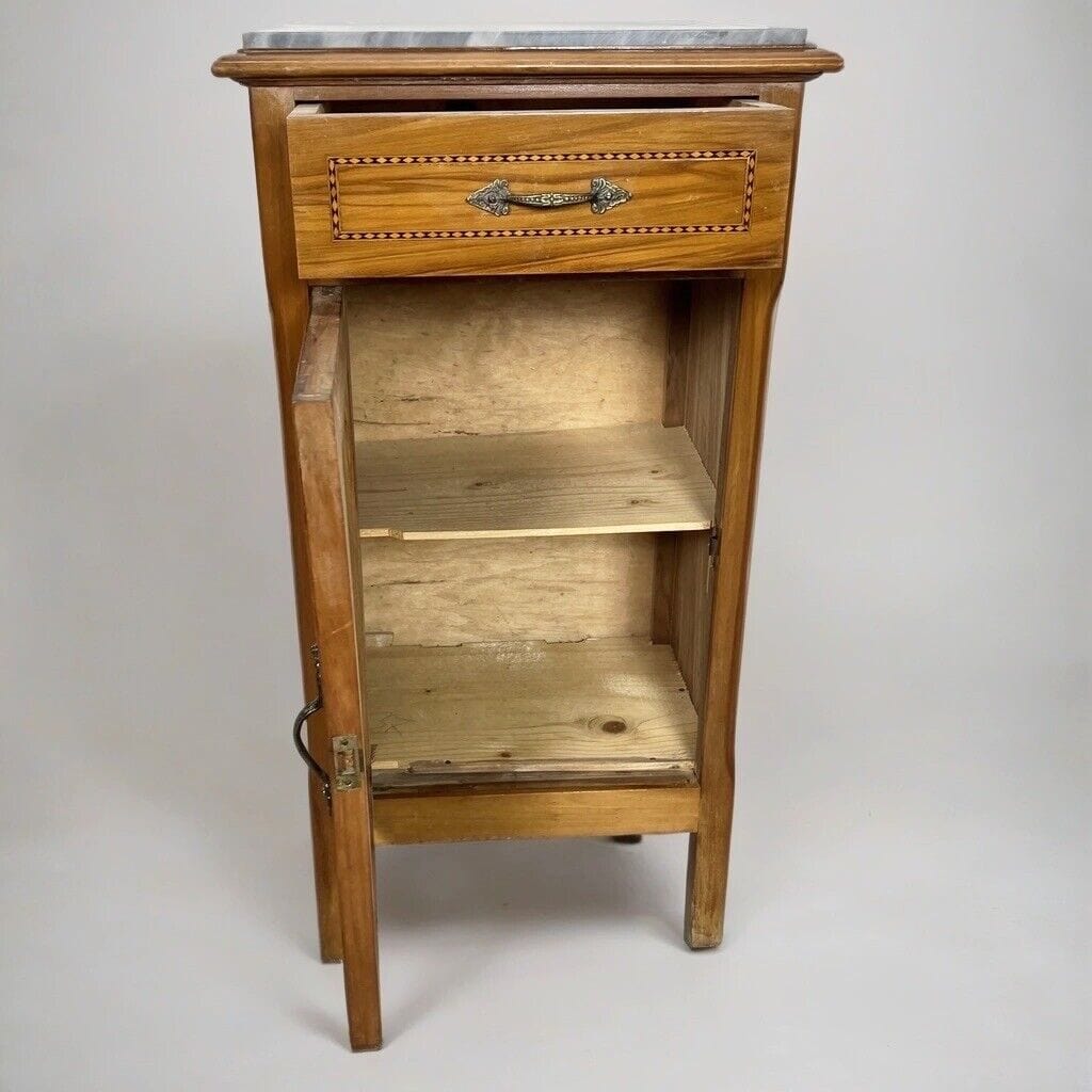 Comodino antico mobiletto mobile in legno stile Liberty porta telefono 900 Categoria  Comodini