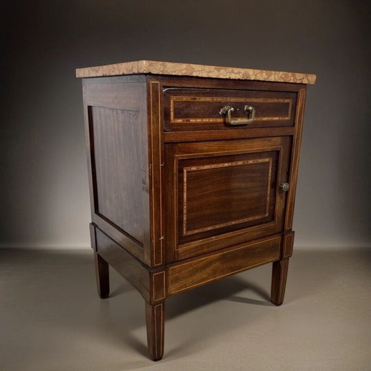 Comodino antico mobiletto mobile in legno stile liberty porta telefono 900 marmo Categoria  Comodini