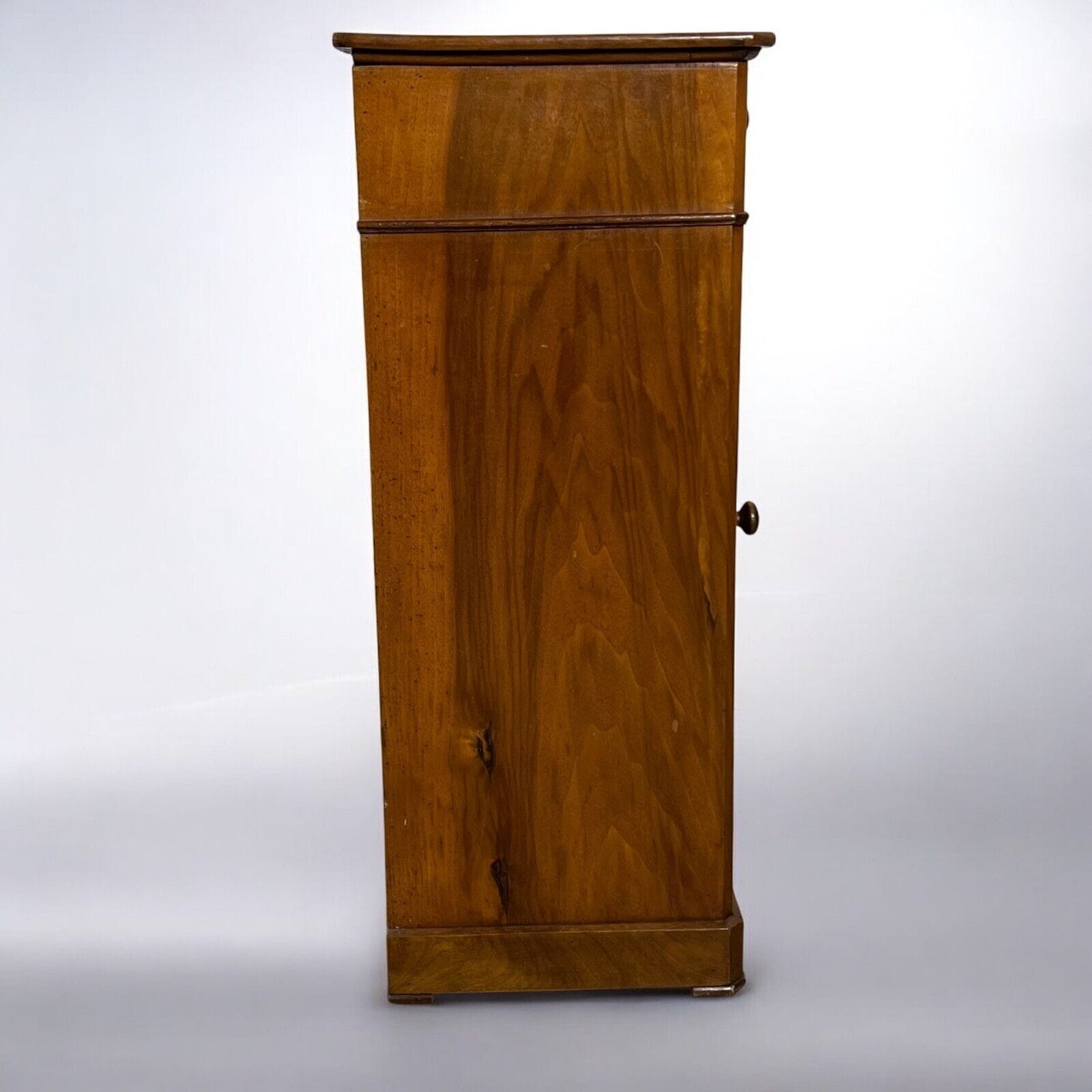 Comodino antico mobiletto Porta telefono in legno massello chiaro d'epoca 800 Categoria  Comodini