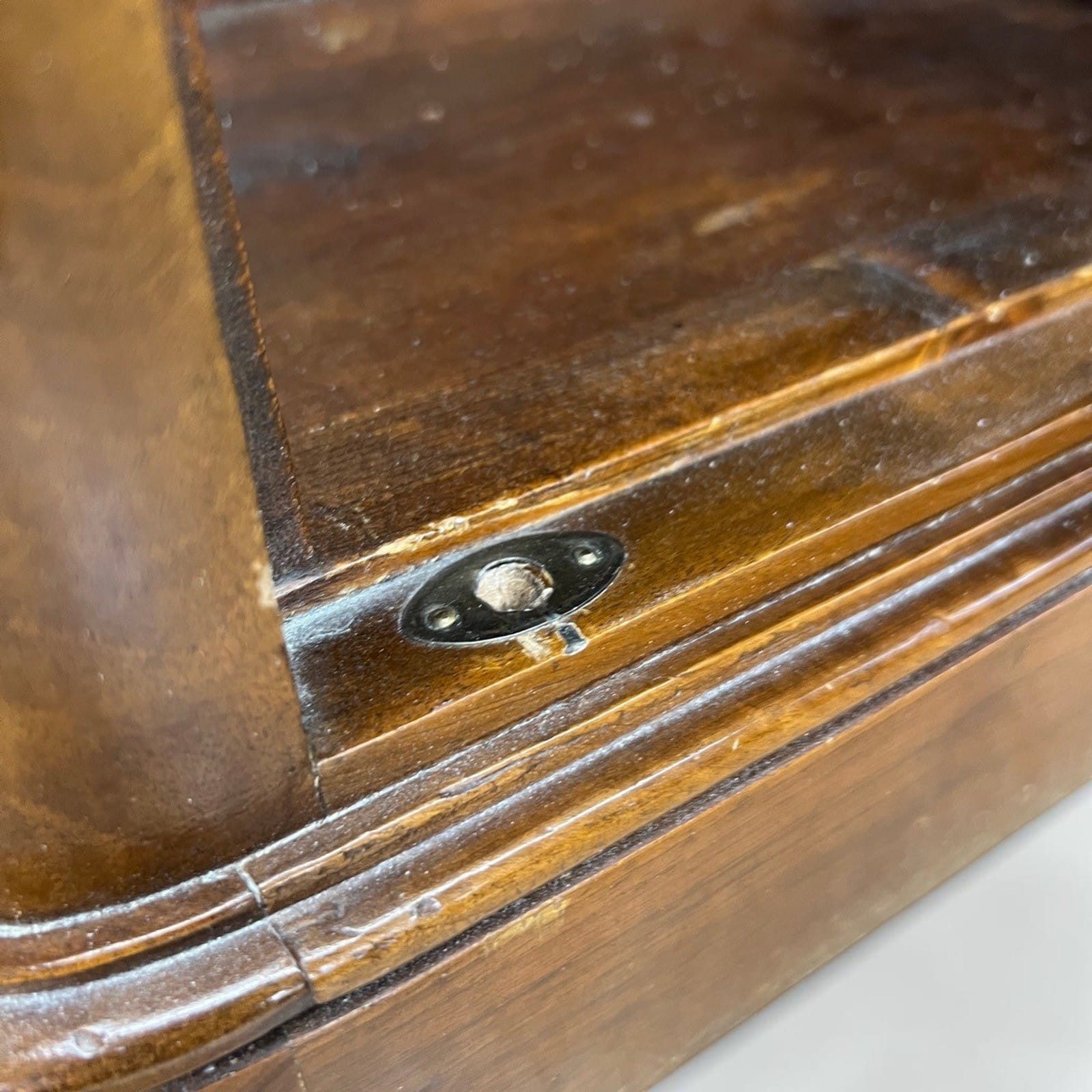 Comodino antico mobiletto Porta telefono in legno massello chiaro d'epoca 800 Categoria  Comodini