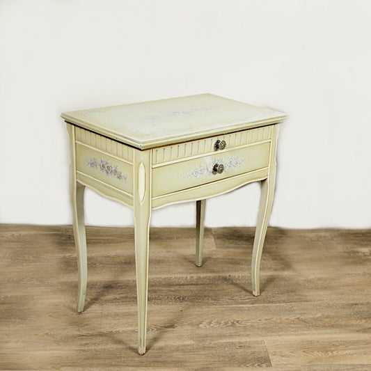 Comodino mobiletto bianco vintage in legno tavolino a con 2 casetti shabby chic Categoria  Comodini