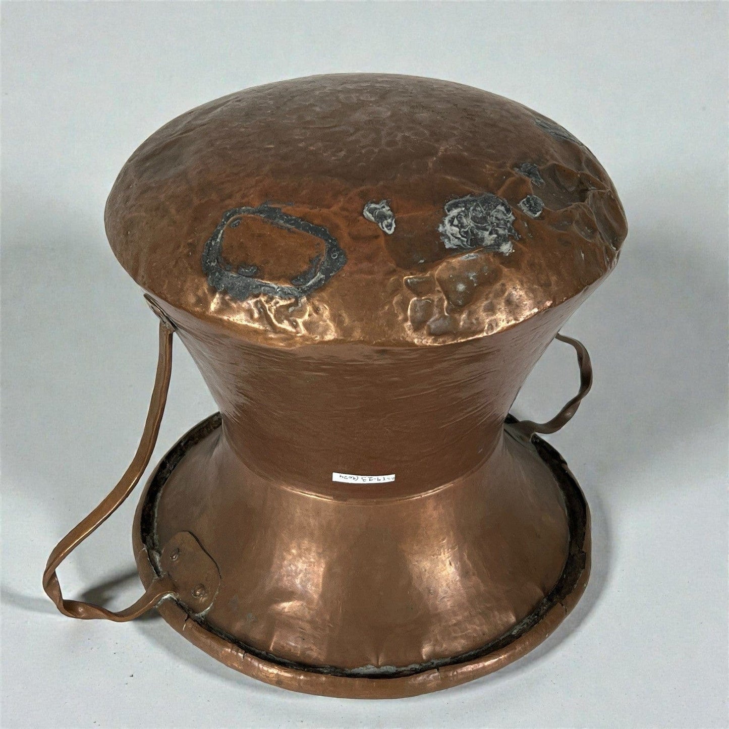 Conca antica in rame concone vecchia anfora d'epoca con manici vaso portafiori Categoria  altro