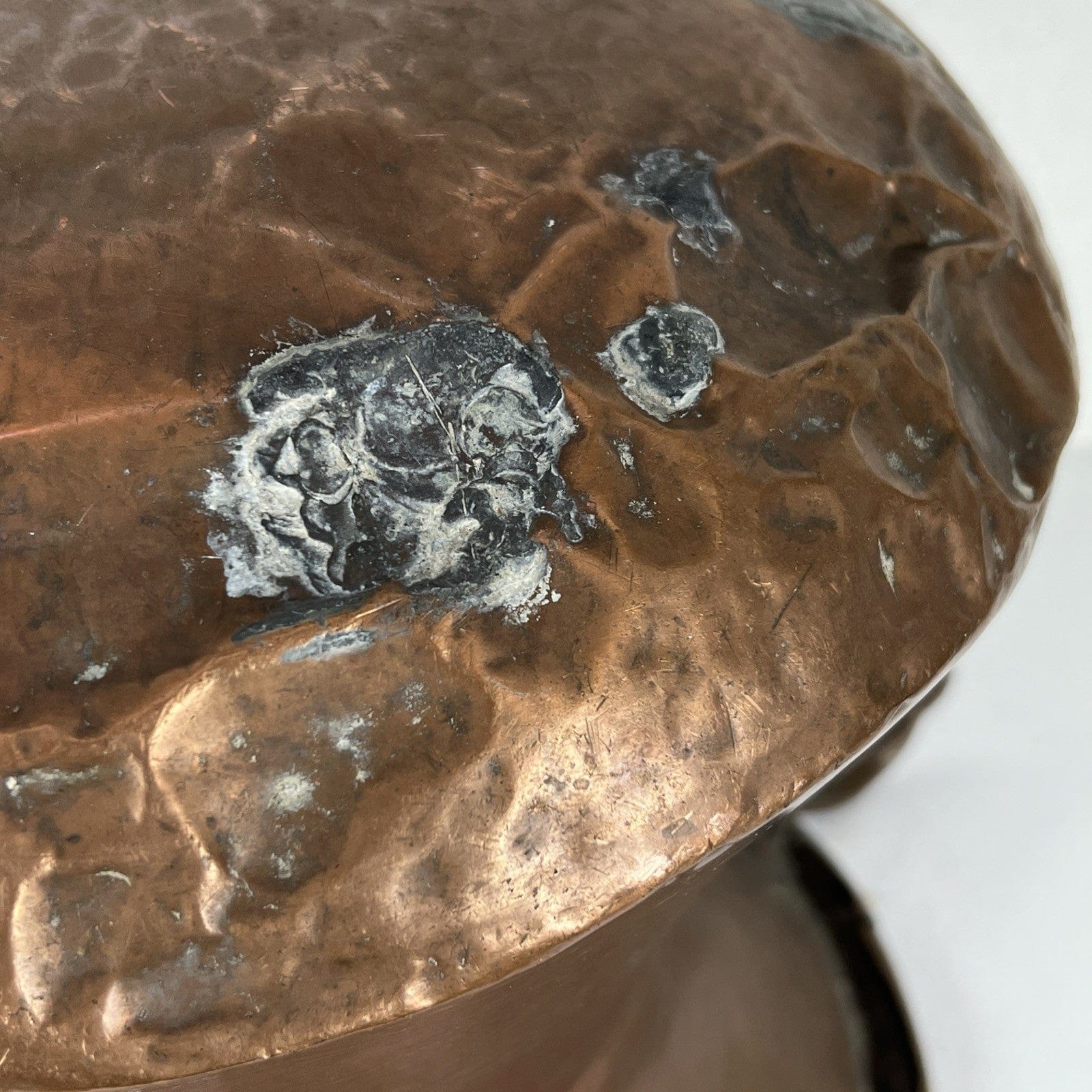 Conca antica in rame concone vecchia anfora d'epoca con manici vaso portafiori Categoria  altro