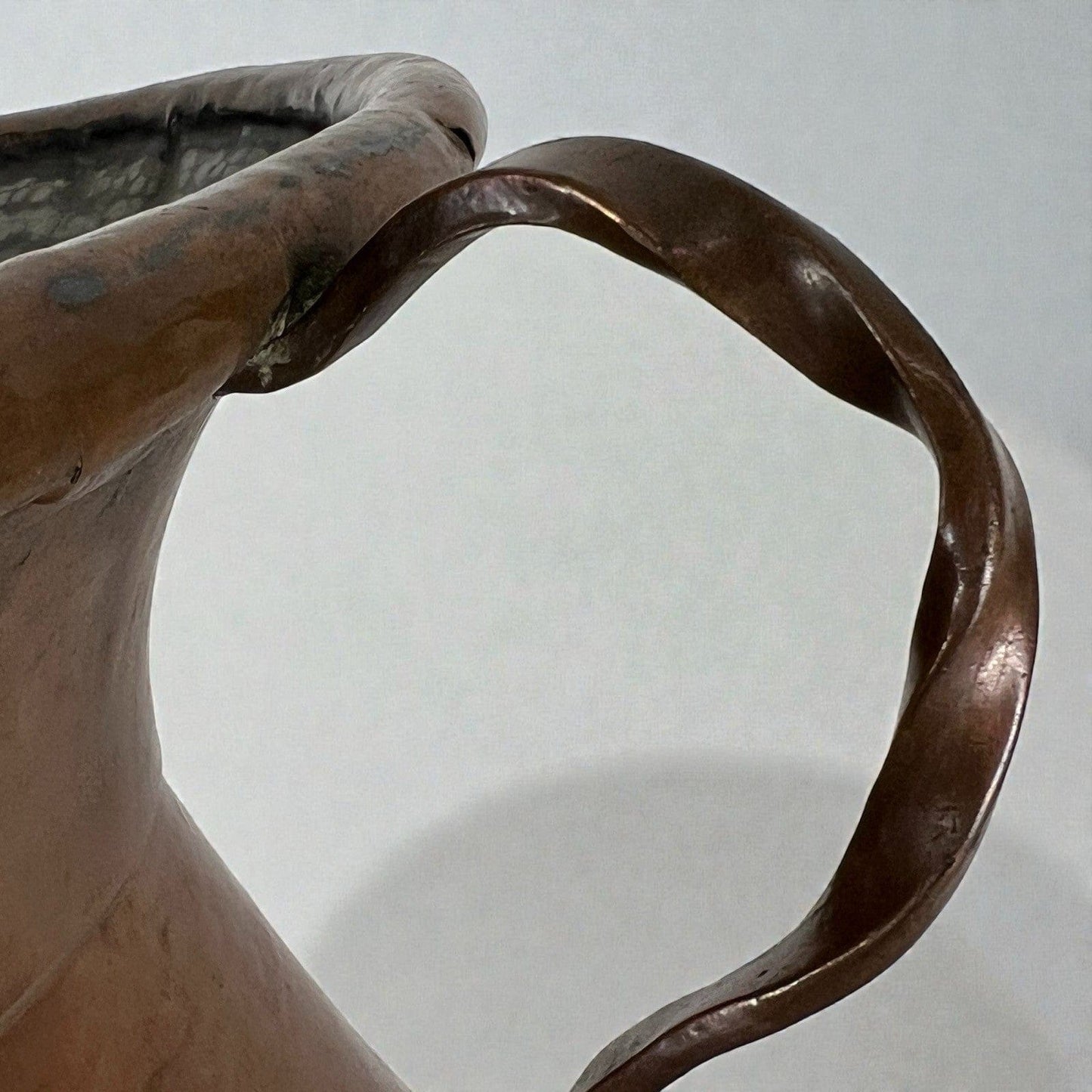 Conca antica in rame concone vecchia anfora d'epoca con manici vaso portafiori Categoria  altro