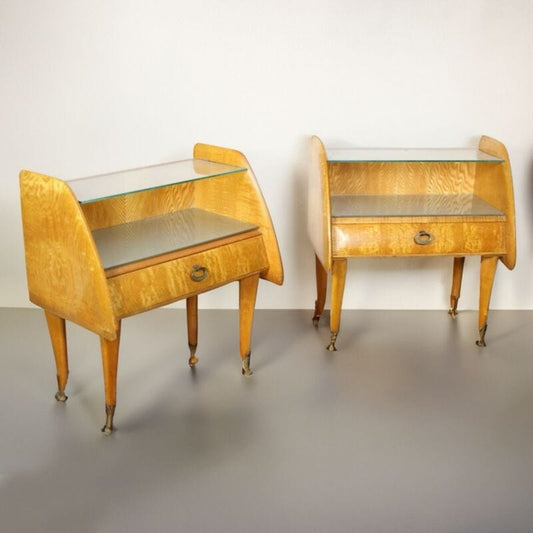 Coppia di Comodini Anni 50 60 Vintage Modernariato in legno chiaro Design Italia Categoria  Arredamento