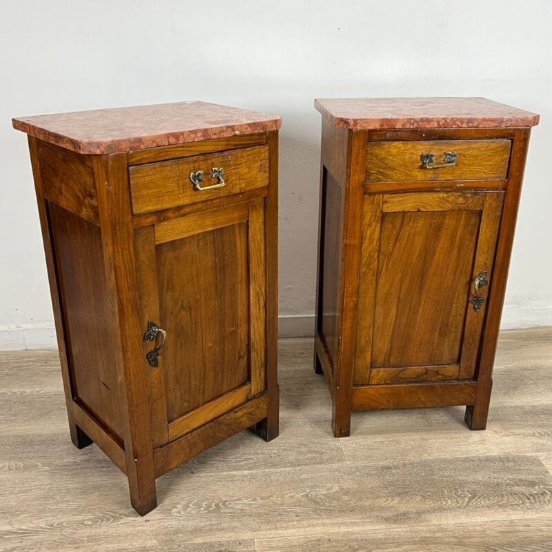 Coppia di Comodini Antichi in legno comodino arte povera vintage epoca 900 Categoria  Arredamento