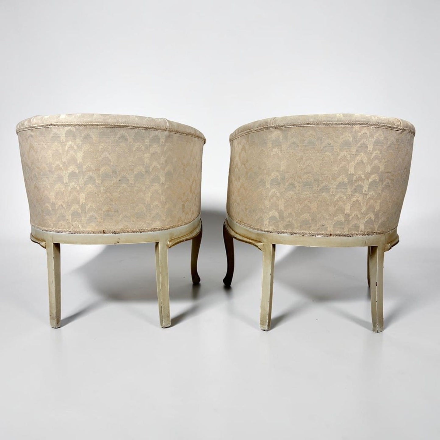 Coppia poltroncine basse a pozzetto sedia antica poltrona in di legno laccate Categoria  Sedie